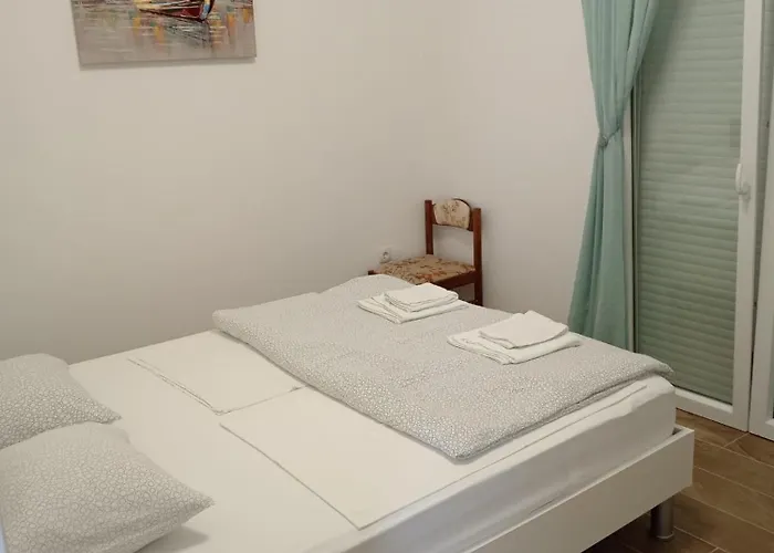 アパート Sol Vlasici パグ